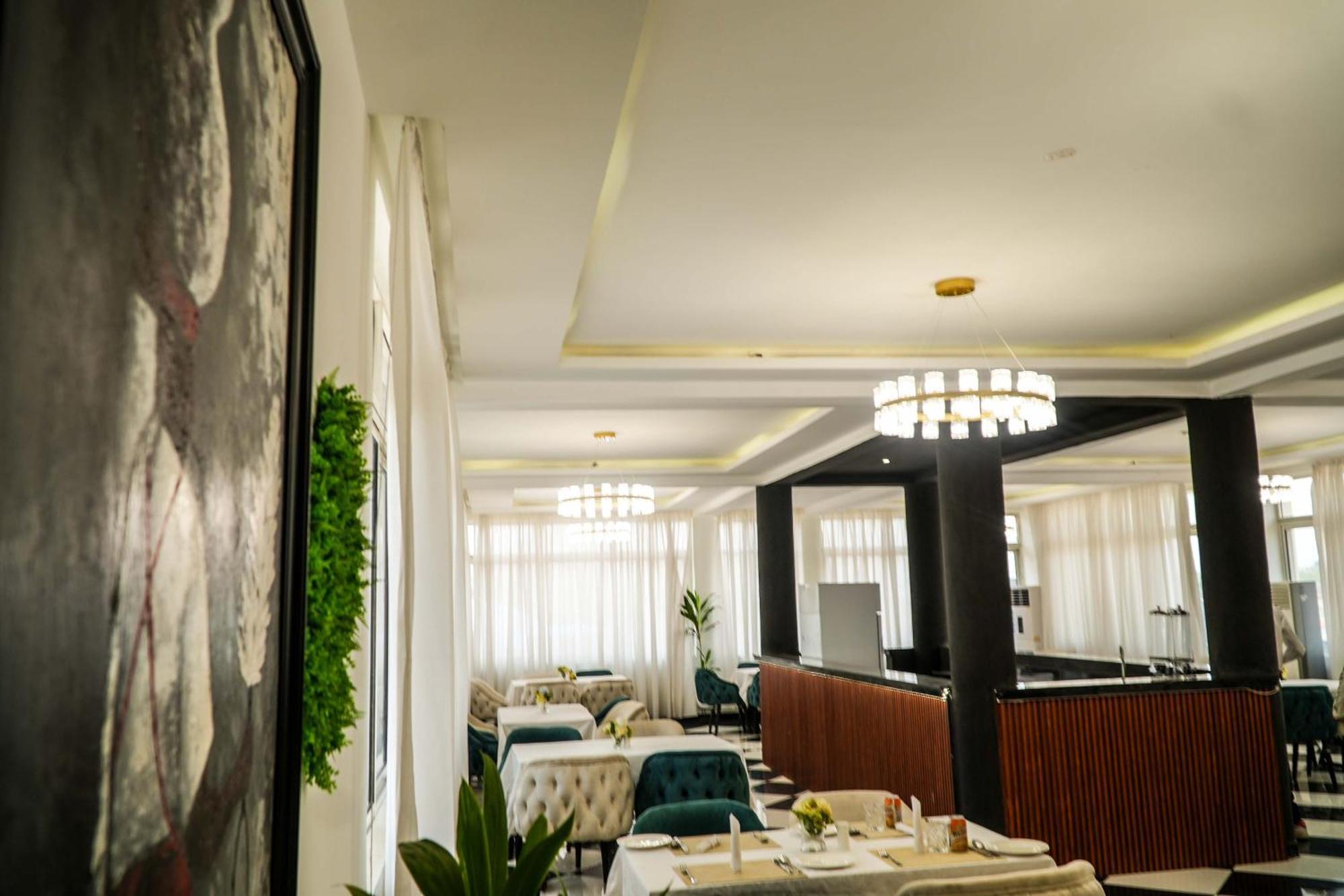 Amor Hotels Abuja Kültér fotó