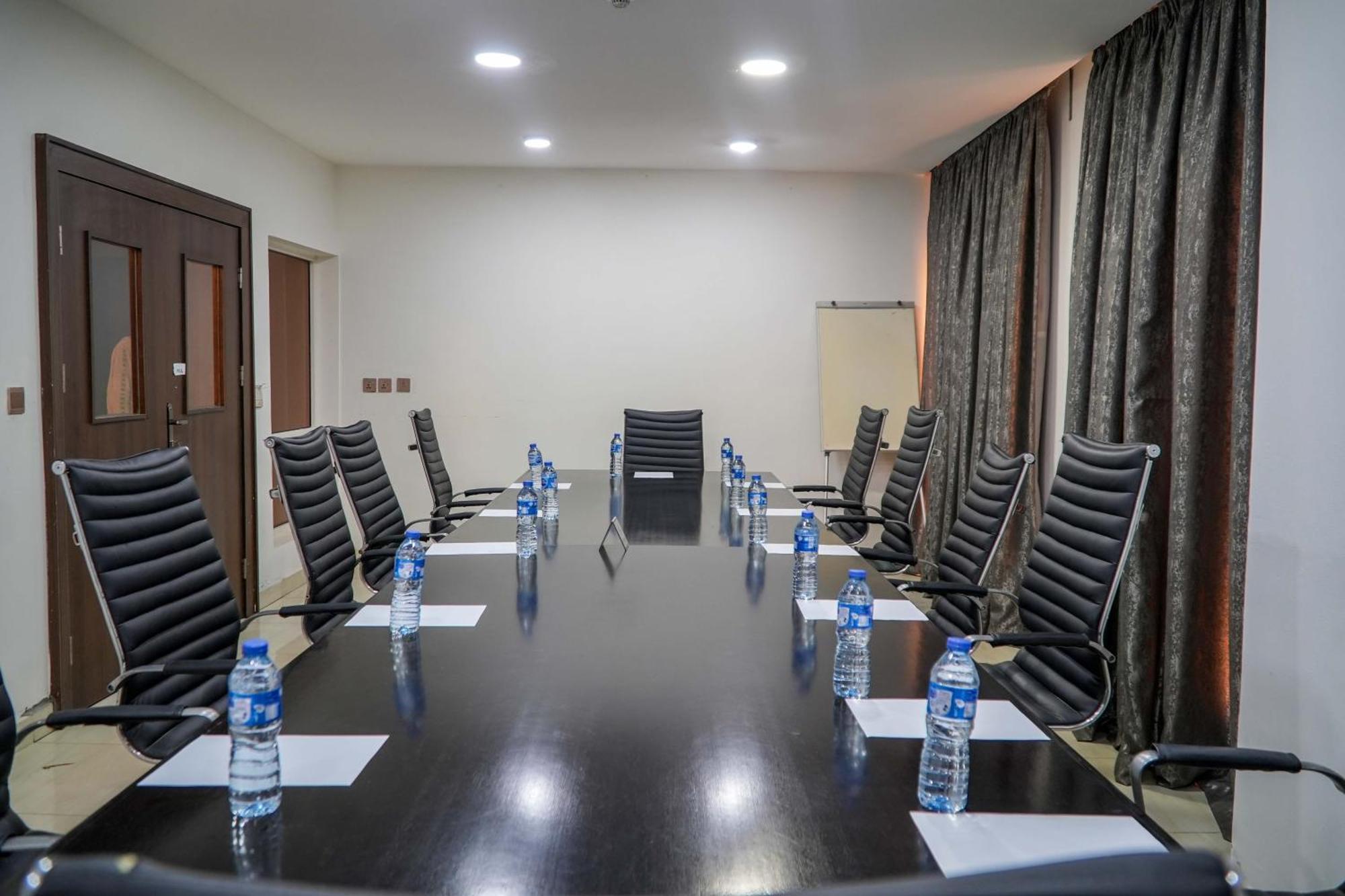 Amor Hotels Abuja Kültér fotó